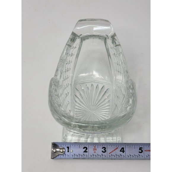 Vintage Lead Crystal Santa Sleigh‎ Figurine Clear Christmas Decoration - Picture 9 of 10